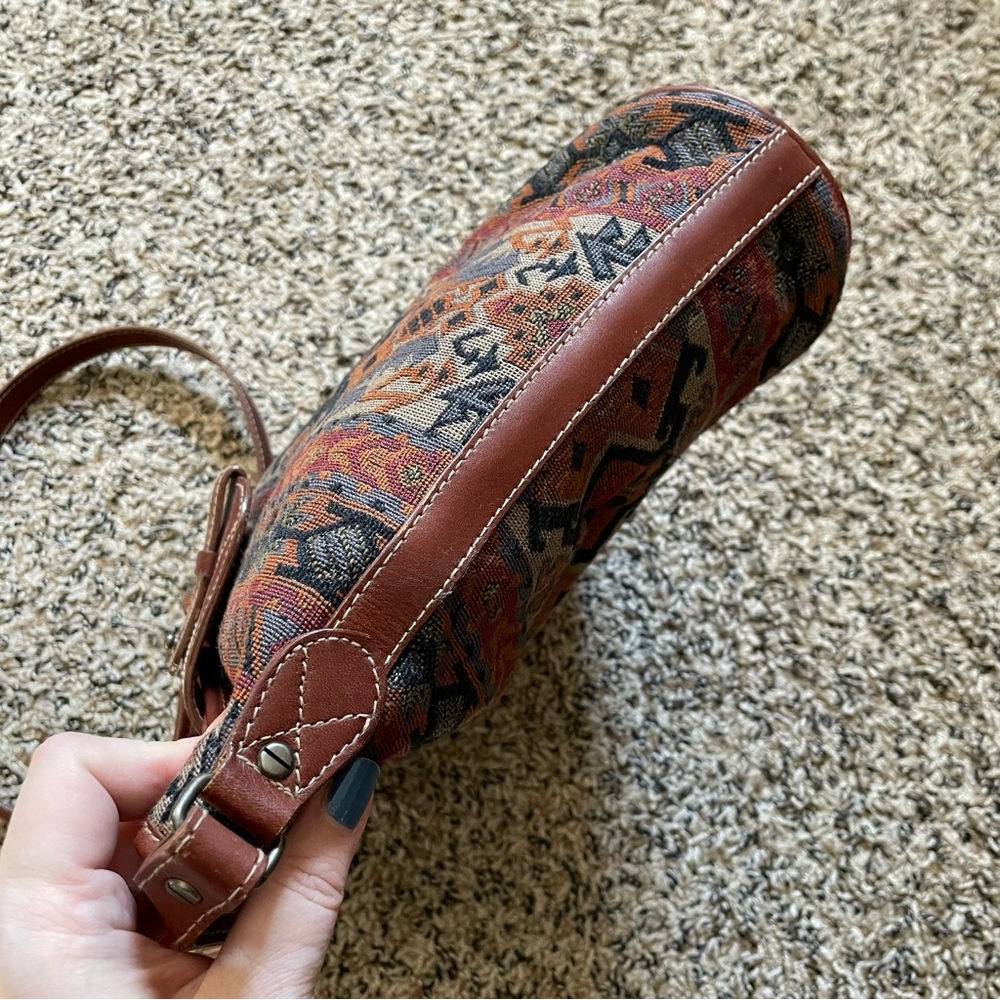 NWT vtg Liz Claiborne Southwestern & Kilim tapestry bucket bag leather trim - Picture 16 of 16